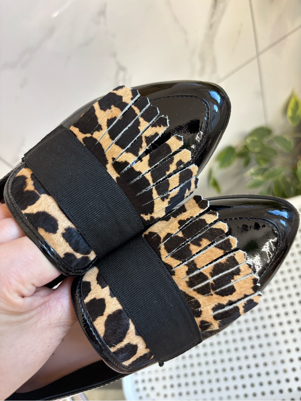 SOLD Kate Spade Trophy Leopard Calf Hair Patent Leather Kiltie Loafers - Size 6M - Picture 3 of 13